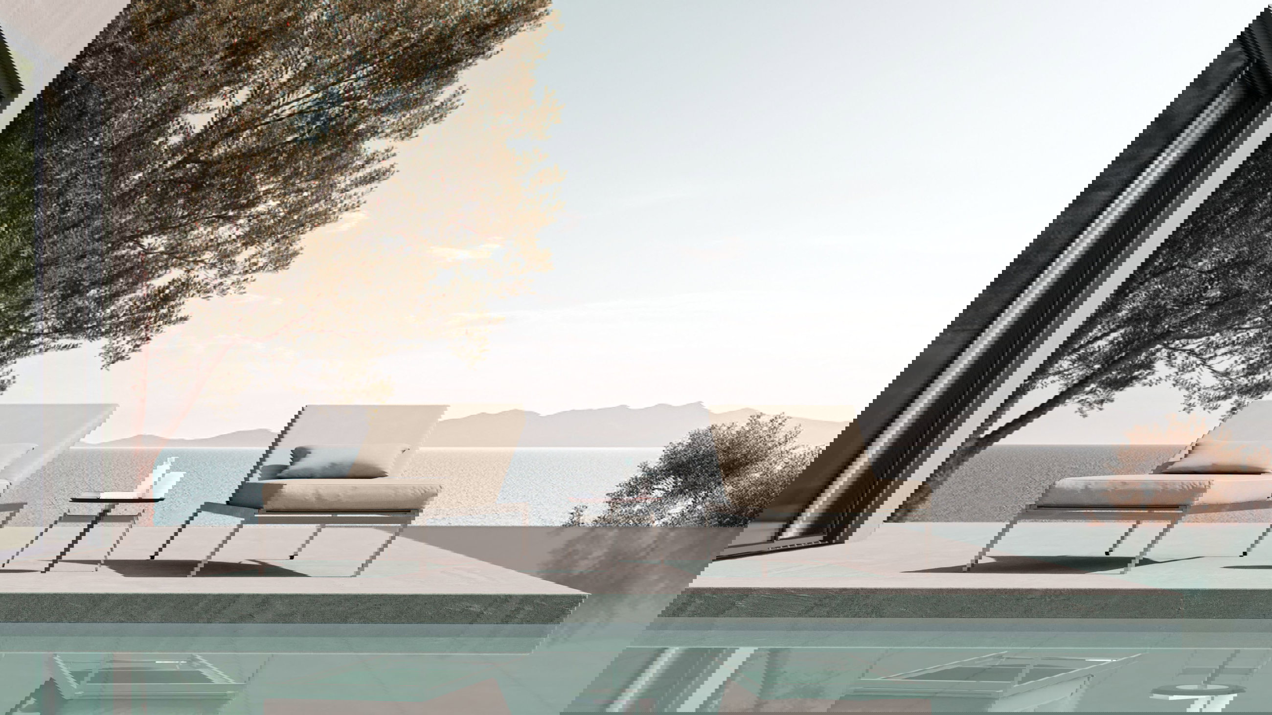 Suite Sun Lounger Set  Compact